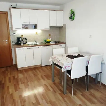 Alida Apartments & Room Near The Sea Rovinj Exterior photo