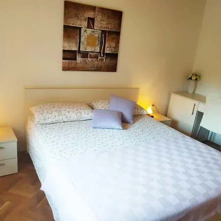 Alida Apartments & Room Near The Sea Rovinj Exterior photo